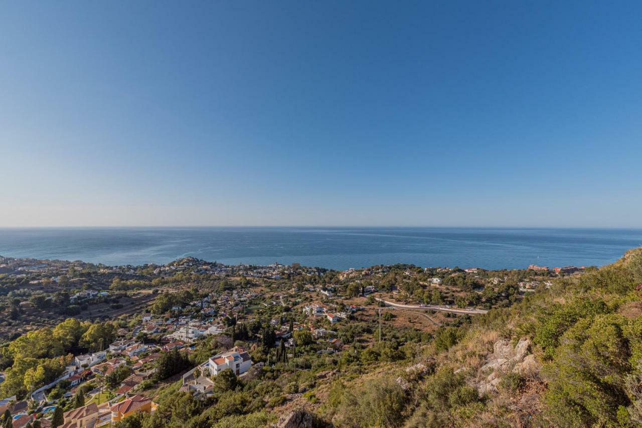 Tio Charles Apartment Benalmadena Luaran gambar