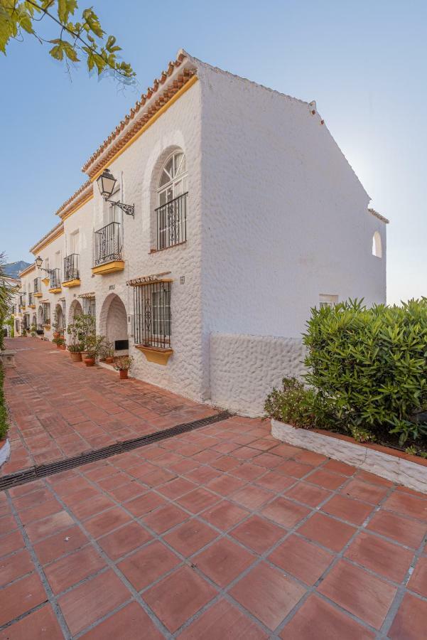 Tio Charles Apartment Benalmadena Luaran gambar